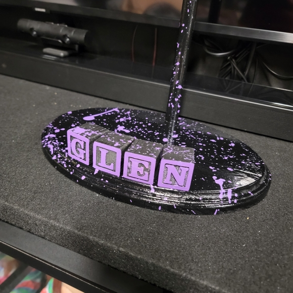 Custom chucky Glen Stand ONLY NO DOLL - Picture 3 of 3